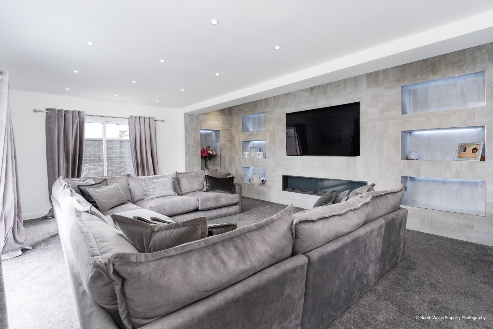 Porthkerry Road, Rhoose, Vale of Glamorgan, CF62 3HD